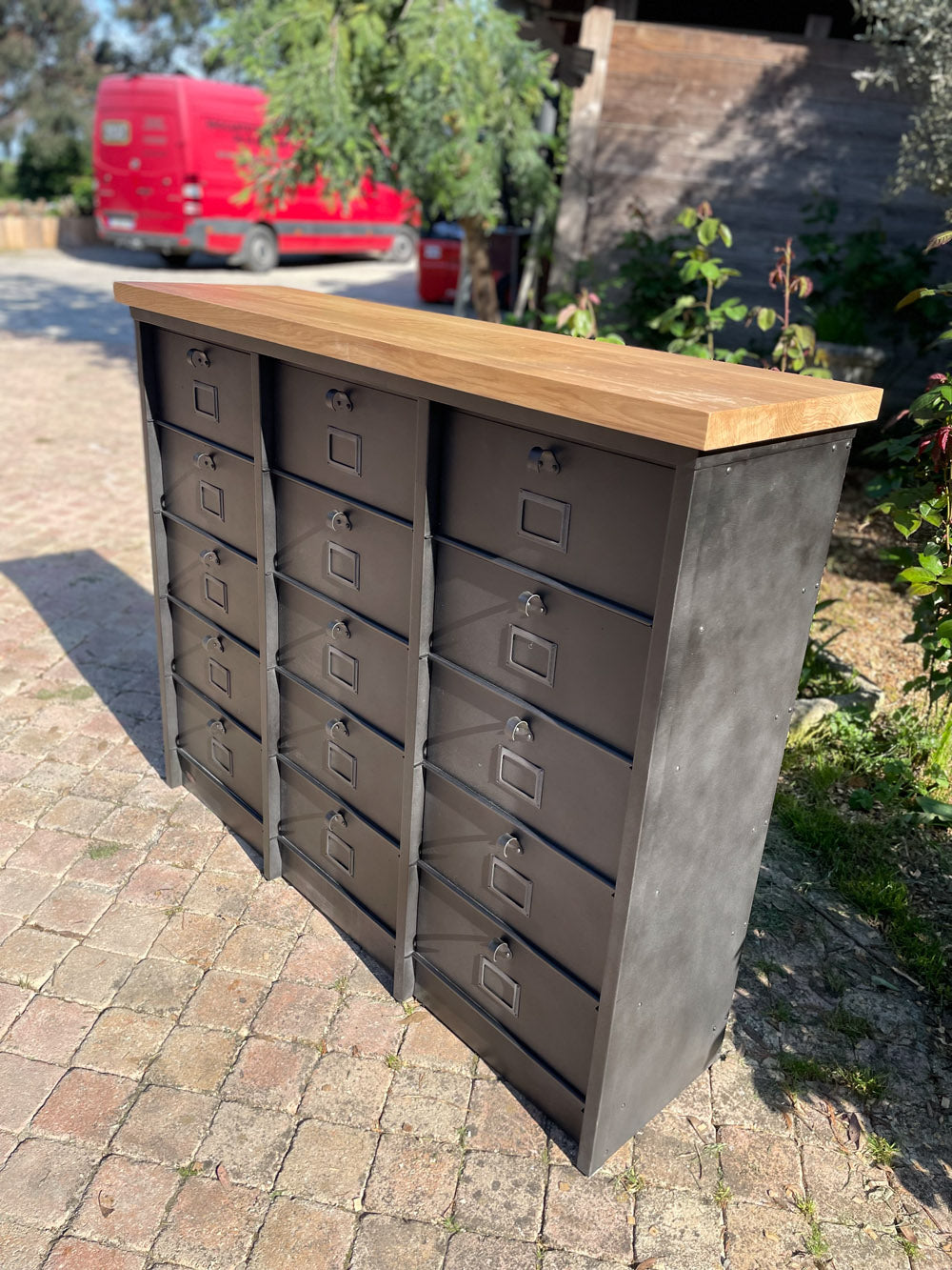 Meuble 15 clapets Strafor 1960  Réf 4041