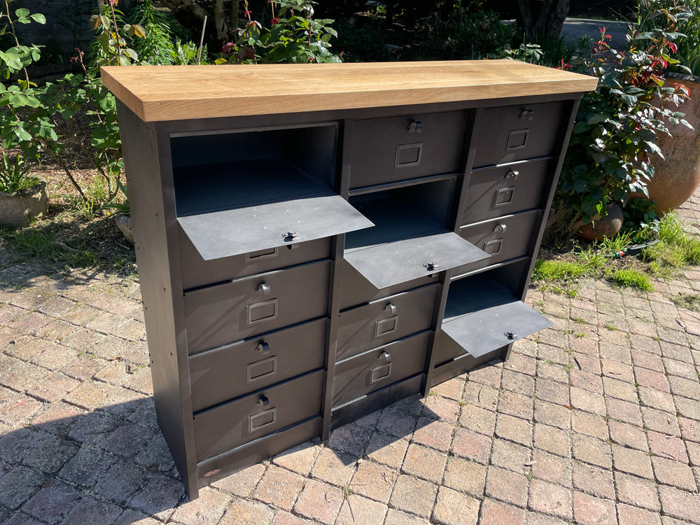 Meuble 15 clapets Strafor 1960  Réf 4041