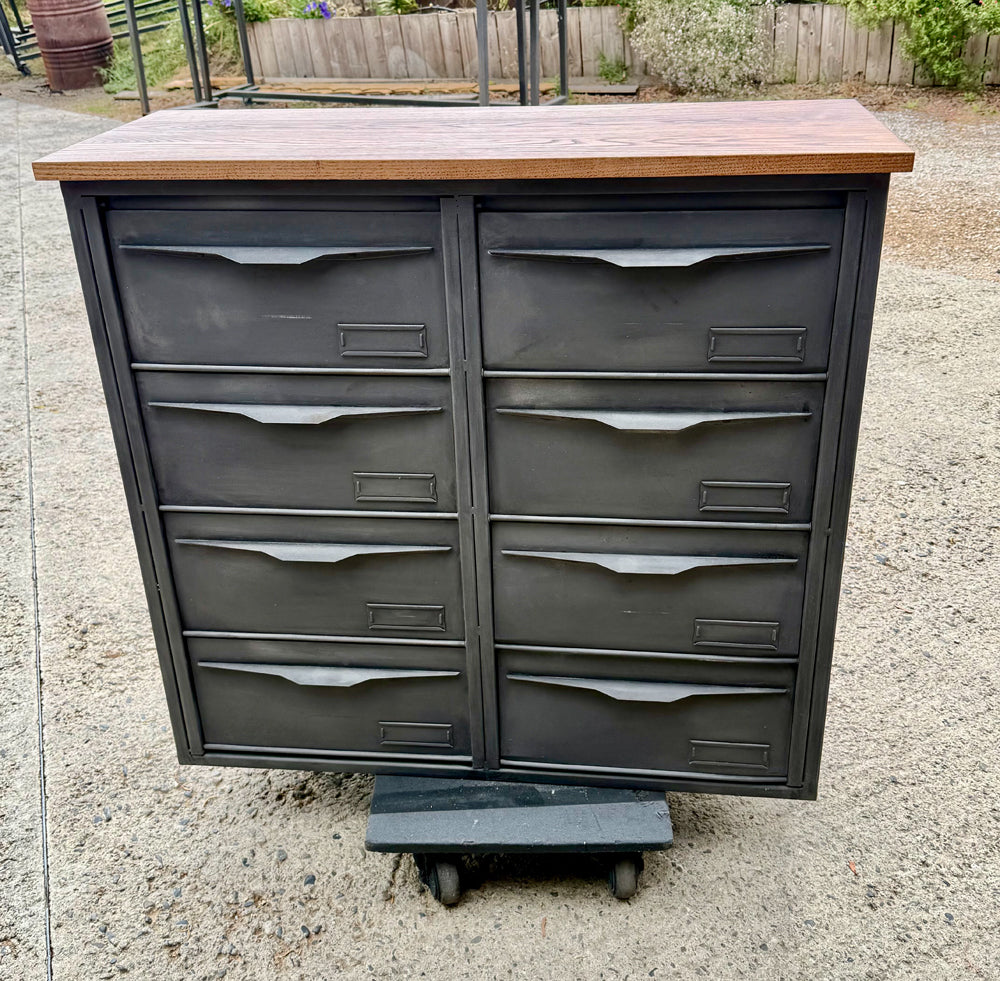 Meuble à 8 clapets YAC 1960 Réf 4516