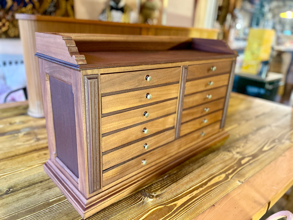 Meuble de bijoutier 11 tiroirs 1940/50 Réf 4214