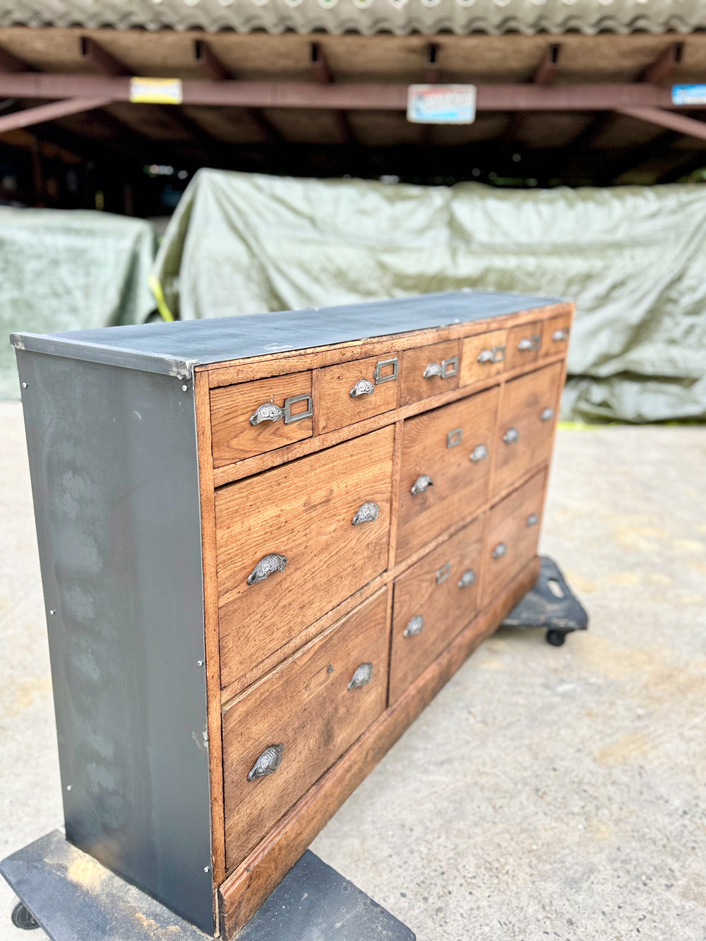 Meuble de métier en chêne 12 tiroirs réf 4495