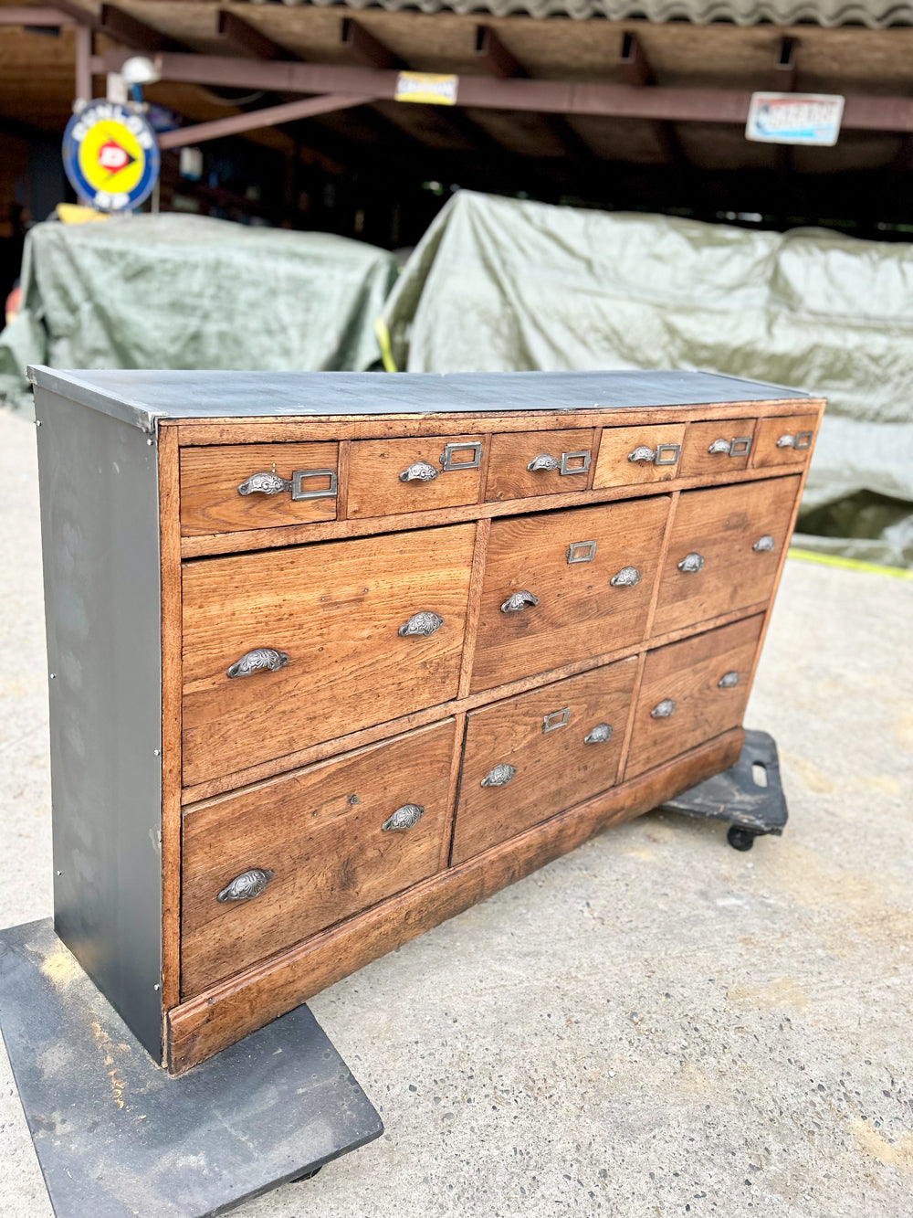 Meuble de métier en chêne 12 tiroirs réf 4495