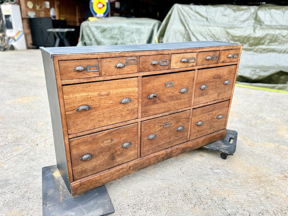 Meuble de métier en chêne 12 tiroirs réf 4495