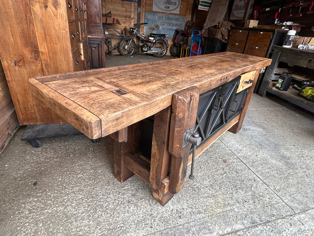 Etabli menuiserie modifié Réf 4468