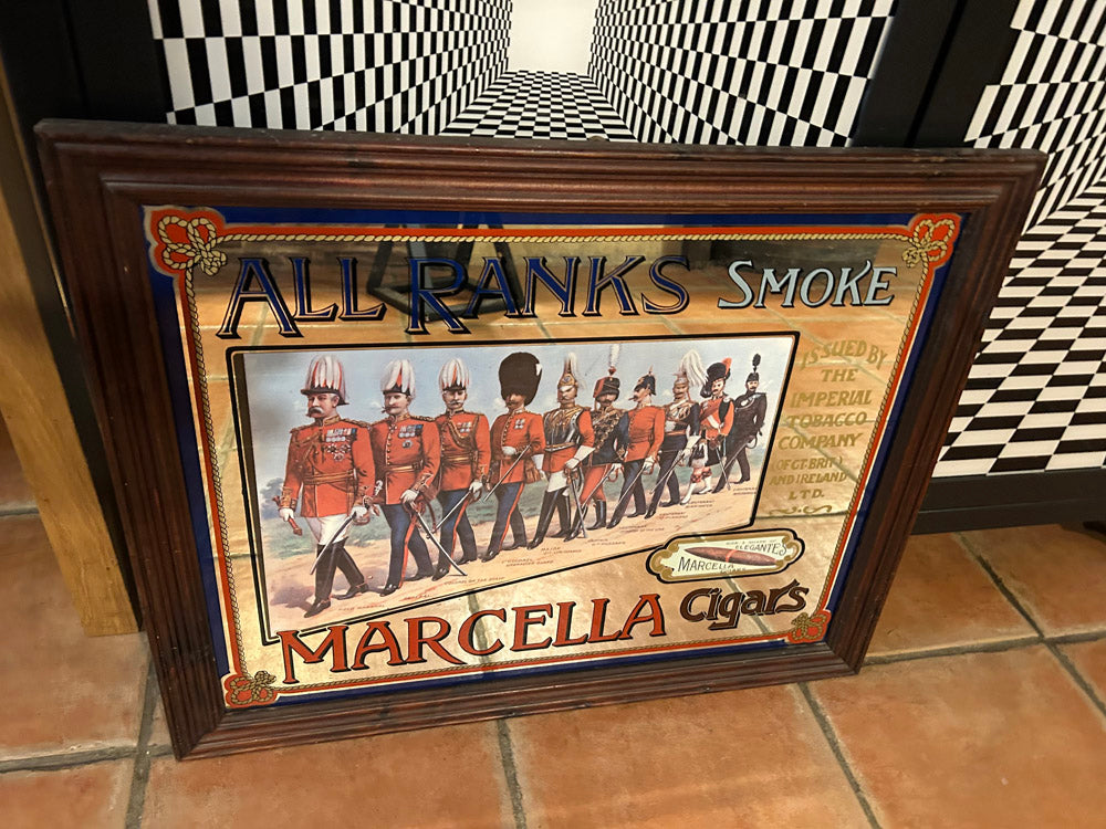 Miroir publicitaire Anglais " Marcella Cigars"