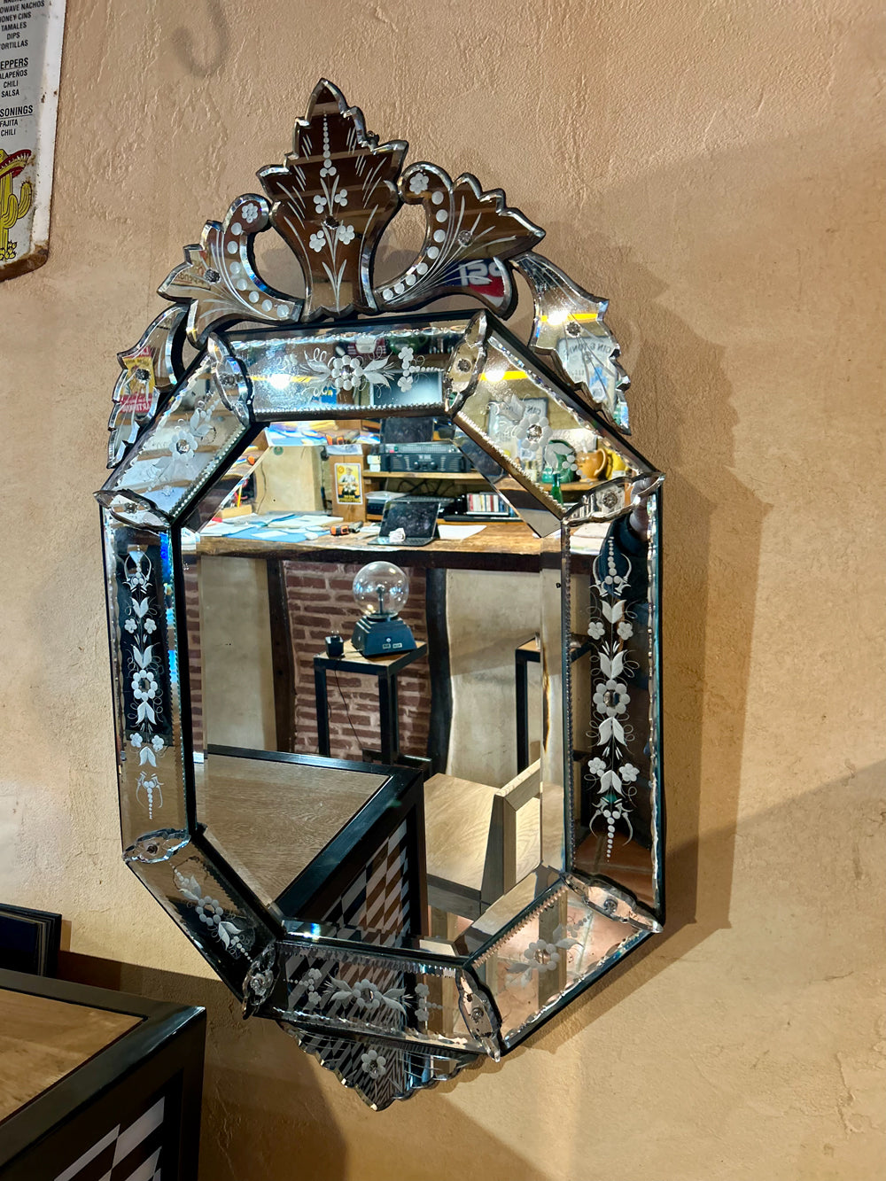 Miroir Vénitien  des années 40/50 Réf 4212