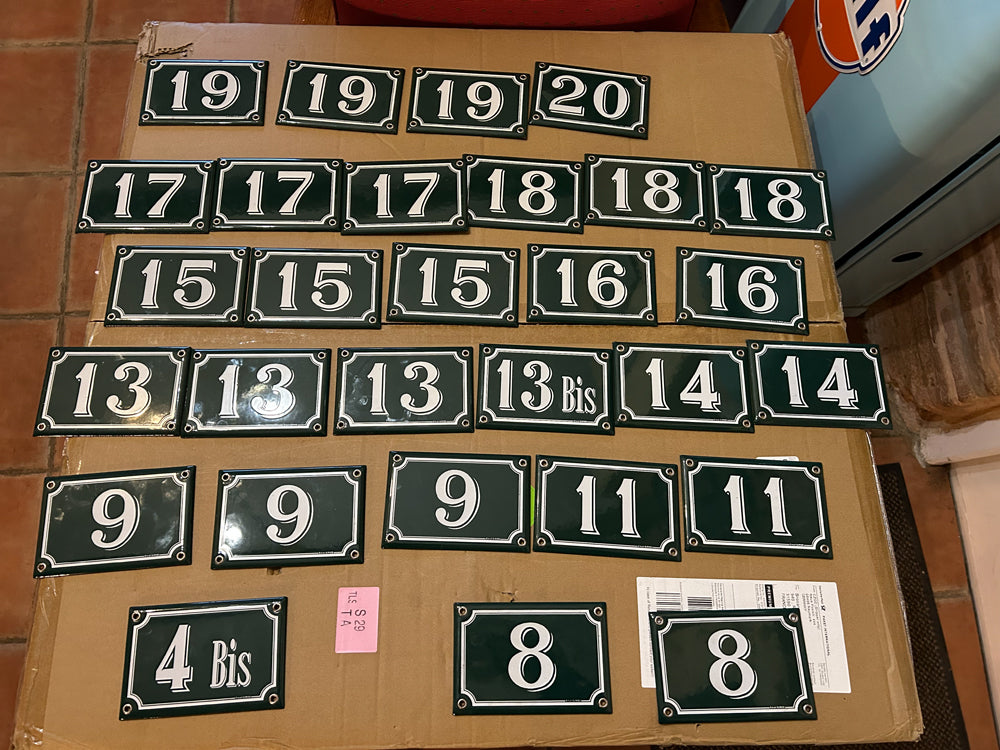 Numéro de maison émaillée Réf 4368