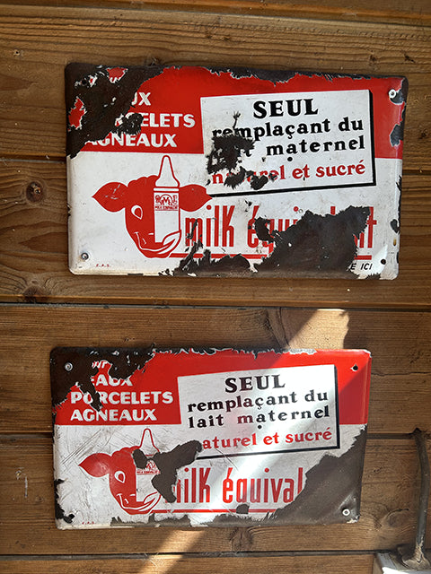 Plaque émaillée " MILK EQUIVALENT" - RF4693