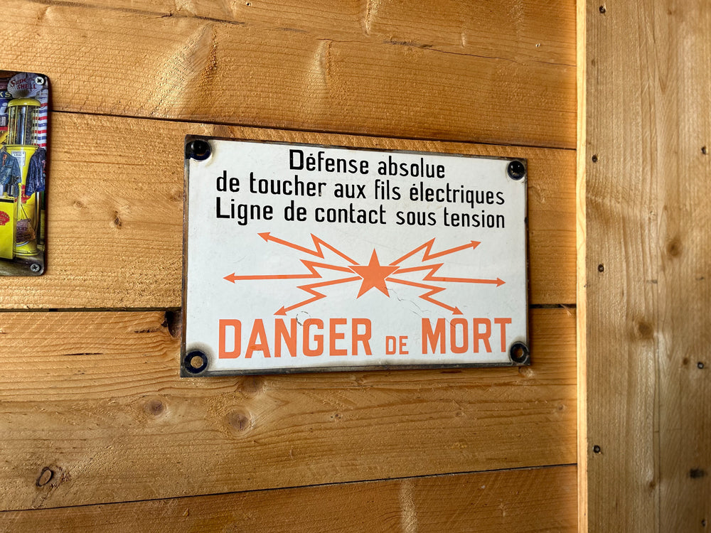 Plaque émaillée "danger de mort" réf 4114