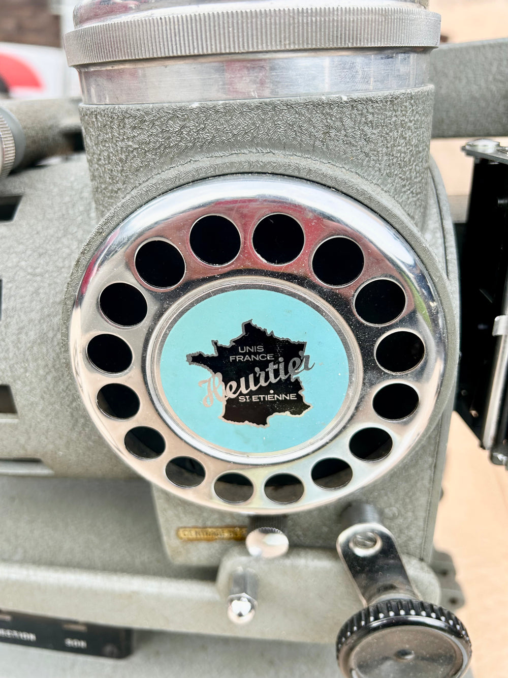 Projecteur cinéma " Heurtier " Serie 53 / 1956. réf 4423