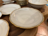 Service porcelaine doré de Chauvigny 56 pièces Réf 4160