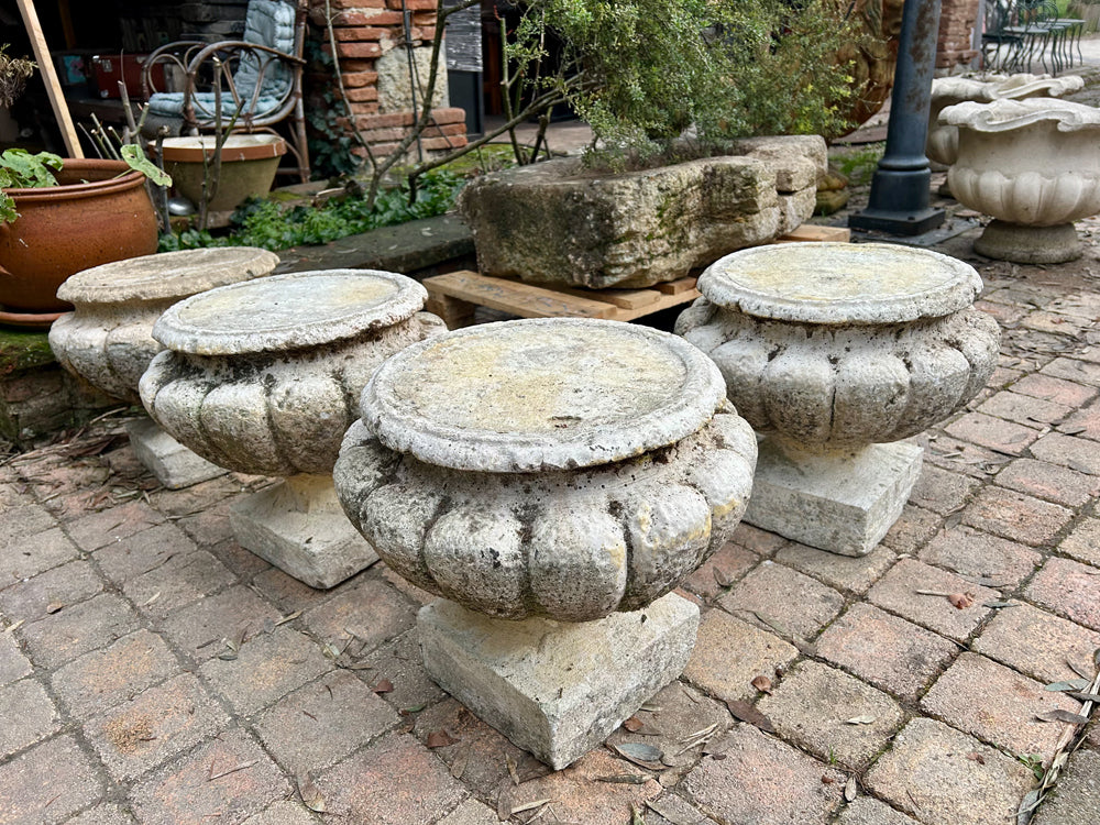 Support vases de jardin en pierre reconstitué Réf 4410