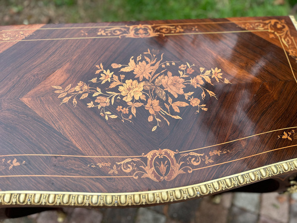 Table à jeux de style Louis XV Début 20éme