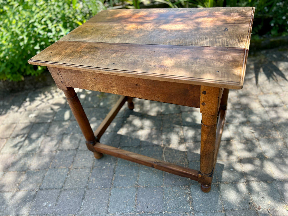 Table d'Appoint Noyer Massif 19ème Guéridon Napoléon III