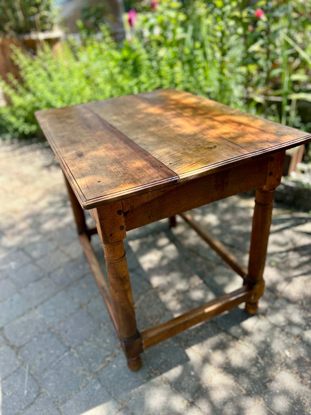 Table d'Appoint Noyer Massif 19ème Guéridon Napoléon III