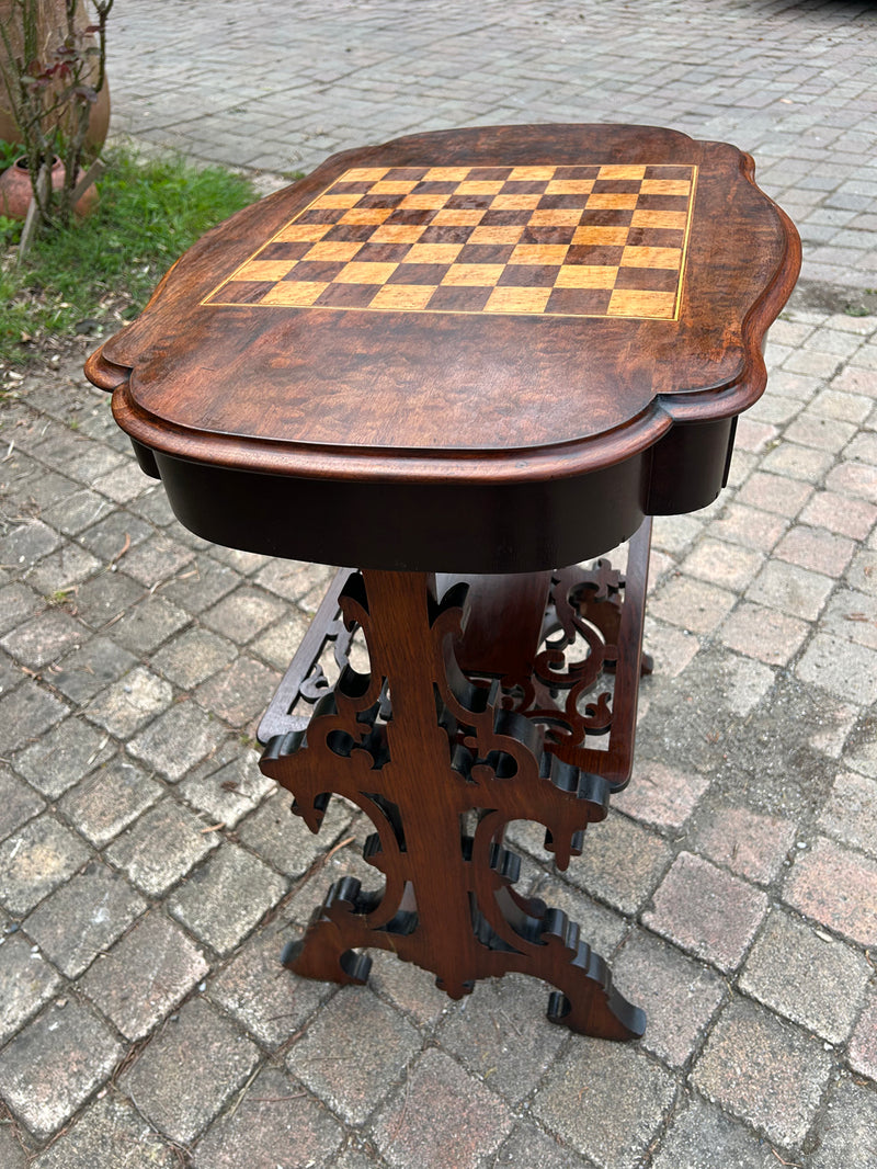 Table à jeu marqueté époque 1900 Réf 4484