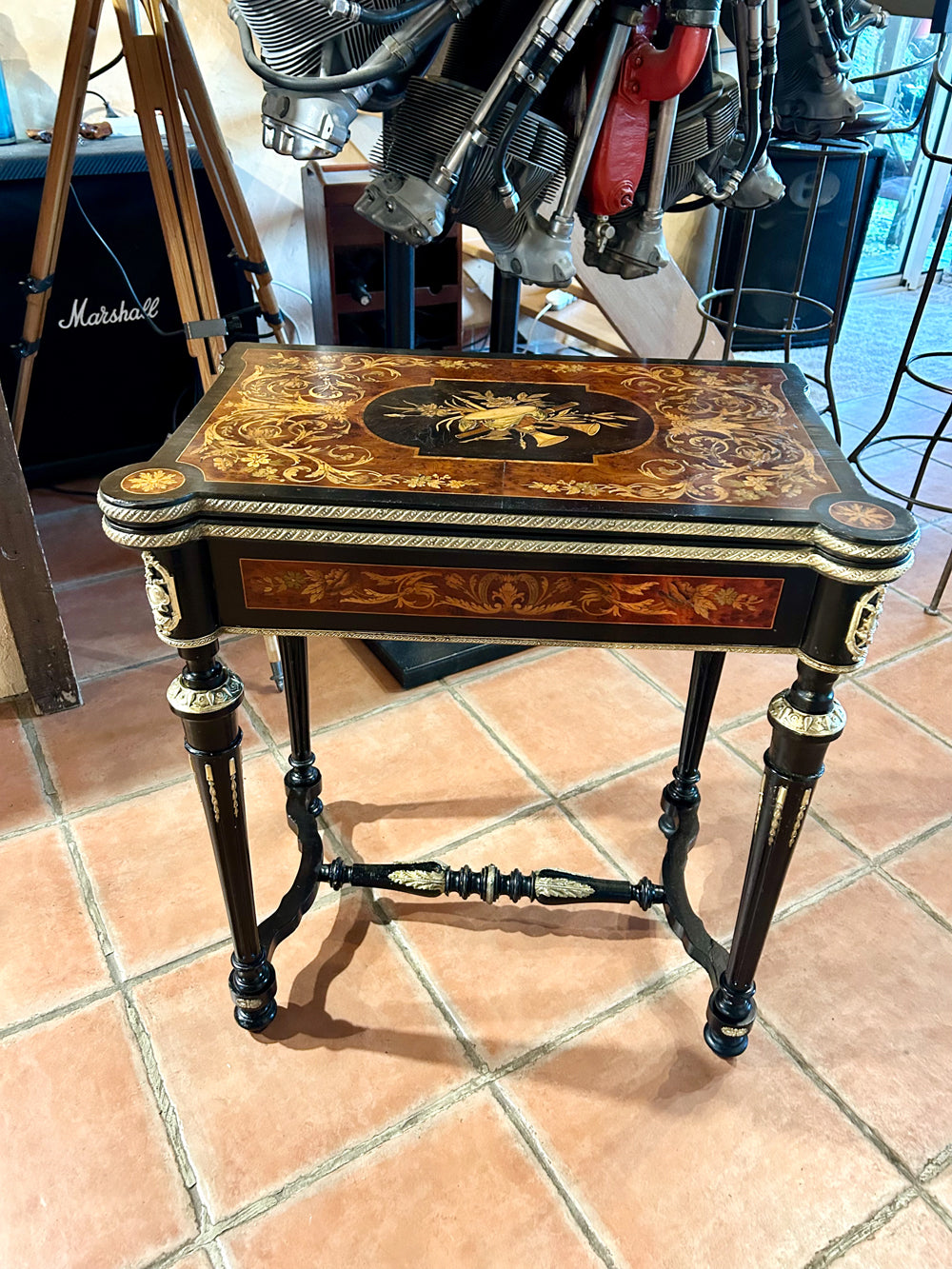 Table à jeux époque Napoléon III  Réf 4176