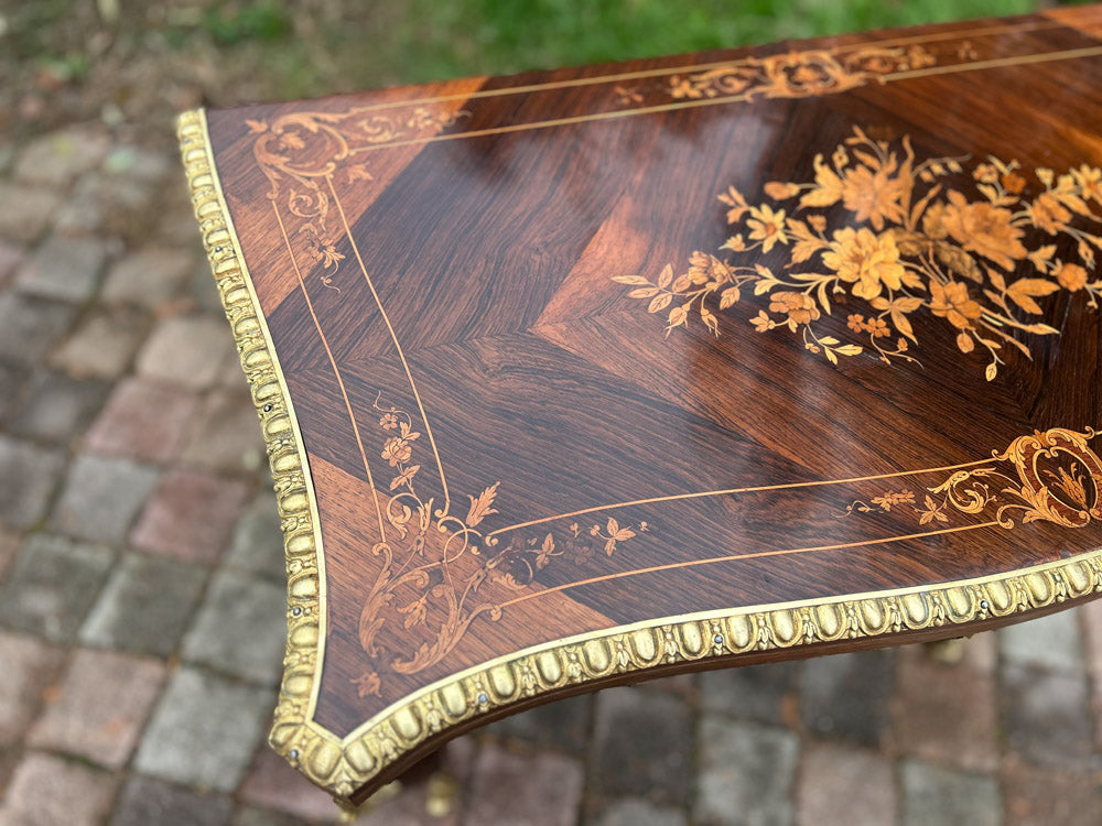 Table à jeux de style Louis XV Début 20éme