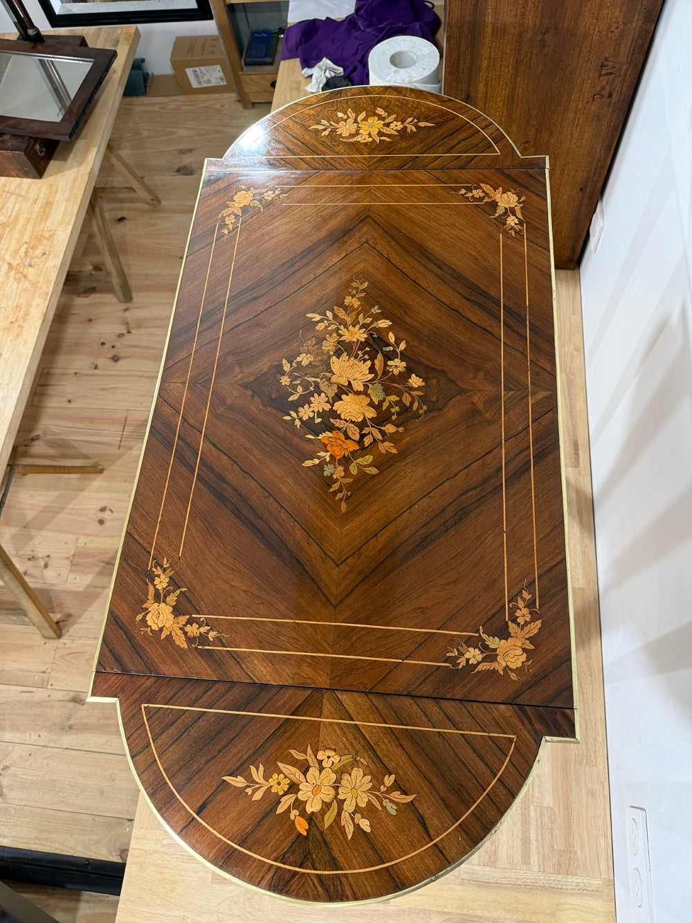 Table à Oreille 19ème Style Louis XVI Acajou Marqueterie