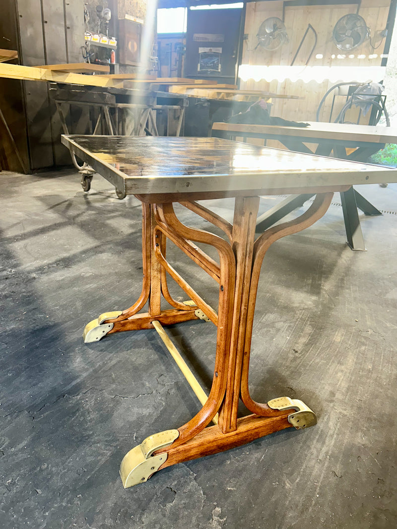 Table bistrot Thonet 1900 Réf 4351