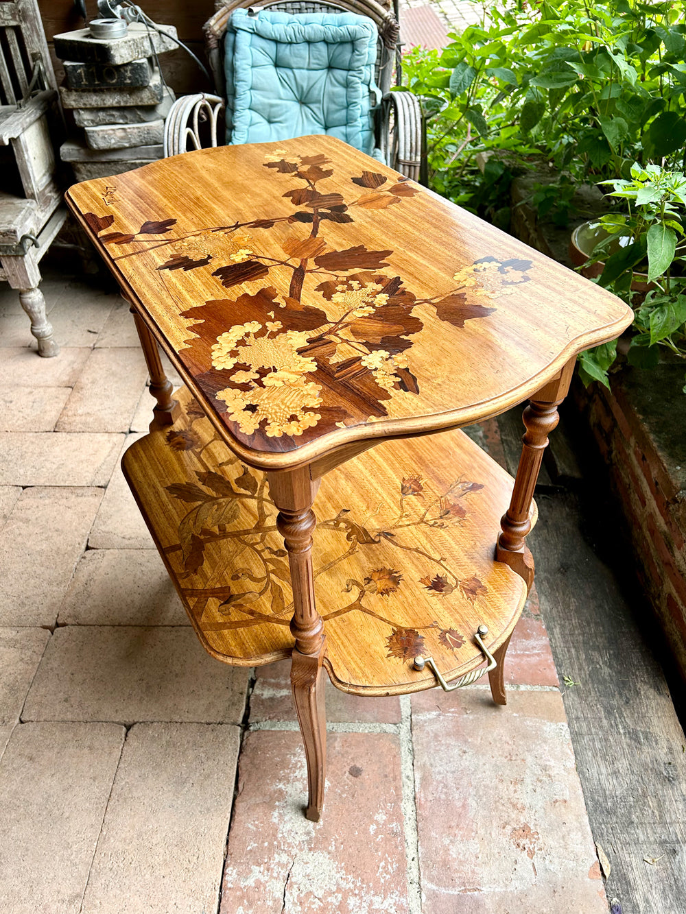 Table à thé Louis Majorelle 1900 Marqueterie Art Nouveau