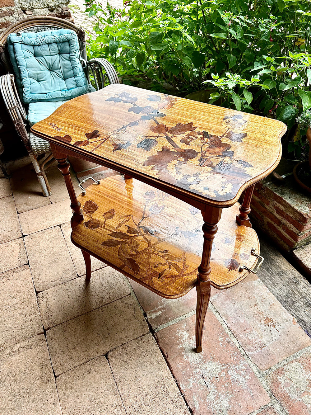 Table à thé Louis Majorelle 1900 Marqueterie Art Nouveau