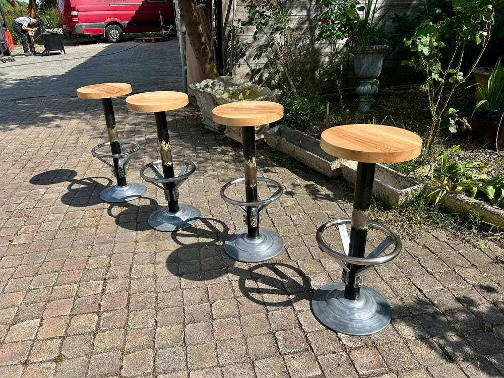 Lot de 4 tabourets bar vintage réf 4486