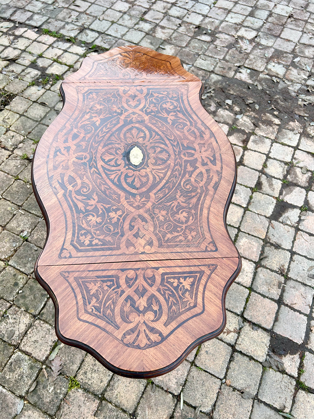 Travailleuse style Louis XV fabrication 19éme Réf 4218