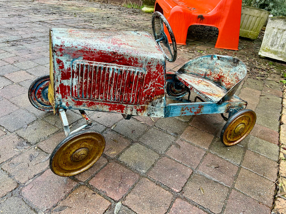 Voiture à pédale 1930 Réf 4420
