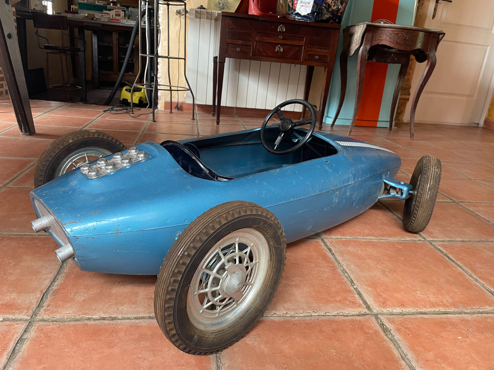 Voiture à pedale Morellet & Guerineau réf 4036