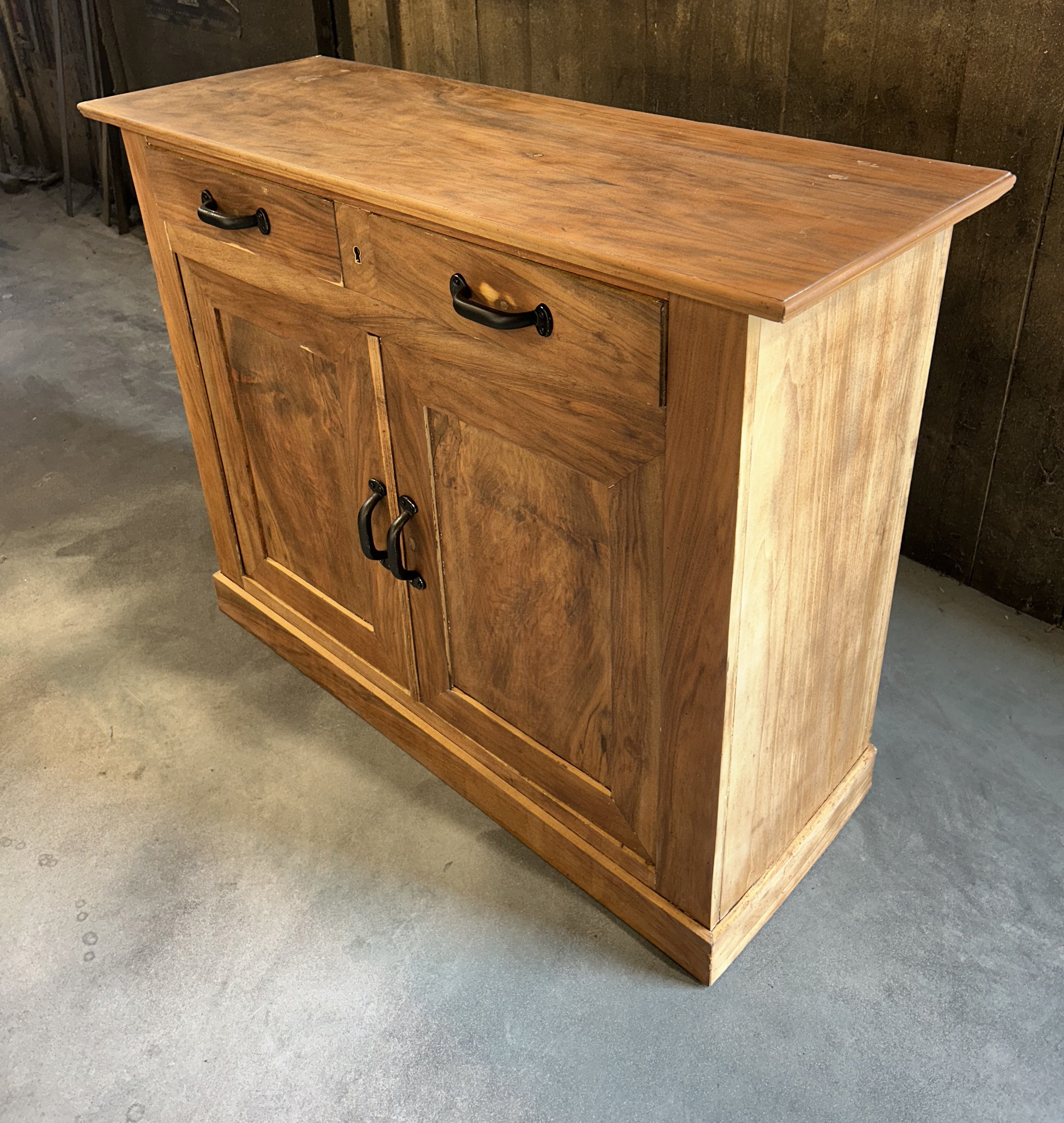 Buffet d'atelier Noyer année 40 - RF4737