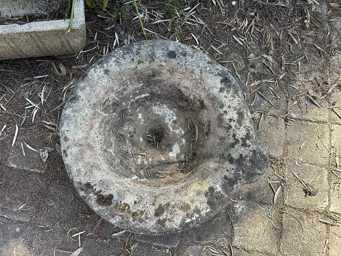 Jardinière ronde en pierre reconstitué - RF4692