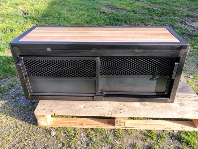 Meuble TV industriel portes coulissantes PRIX de base: 600€ réf 3505