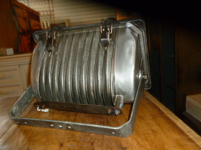 Ancien gros projecteur MAZDA 1960