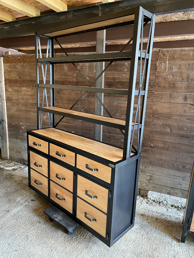 Etagère industrielle style EIFFEL PRIX de base : 1200€réf 3581