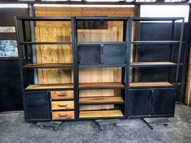 Bibliothèque industrielle PRIX de base : 1000€ réf 3344