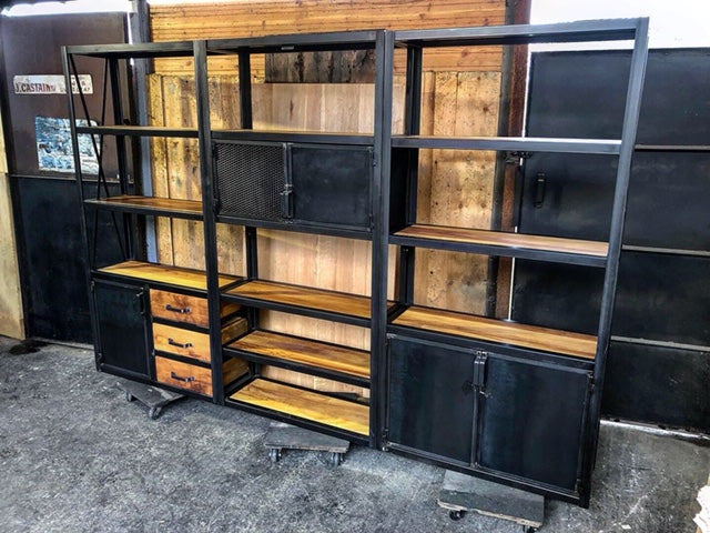 Bibliothèque industrielle PRIX de base : 1000€ réf 3344