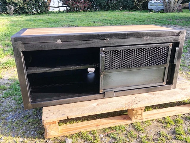 Meuble TV industriel portes coulissantes PRIX de base: 600€ réf 3505