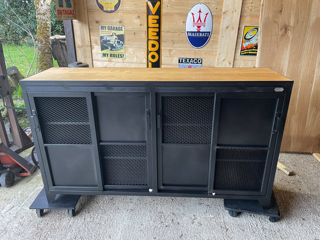 Buffet industriel PRIX de base: 1390€ réf 3332