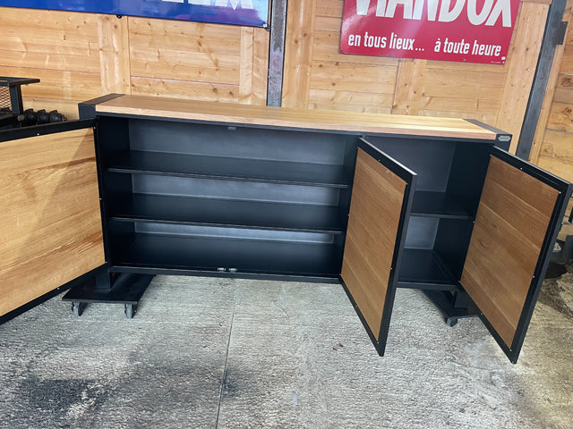 Buffet design industriel chêne blond PRIX de base : 1600€ réf 3625