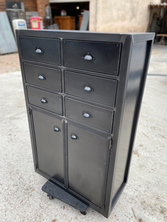 Buffet design industriel tout métal PRIX de base: 1190€   réf 3735