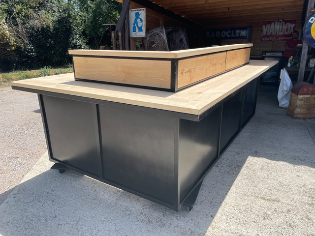 Comptoir Bodega industriel PRIX de base: 3000€ réf 3904