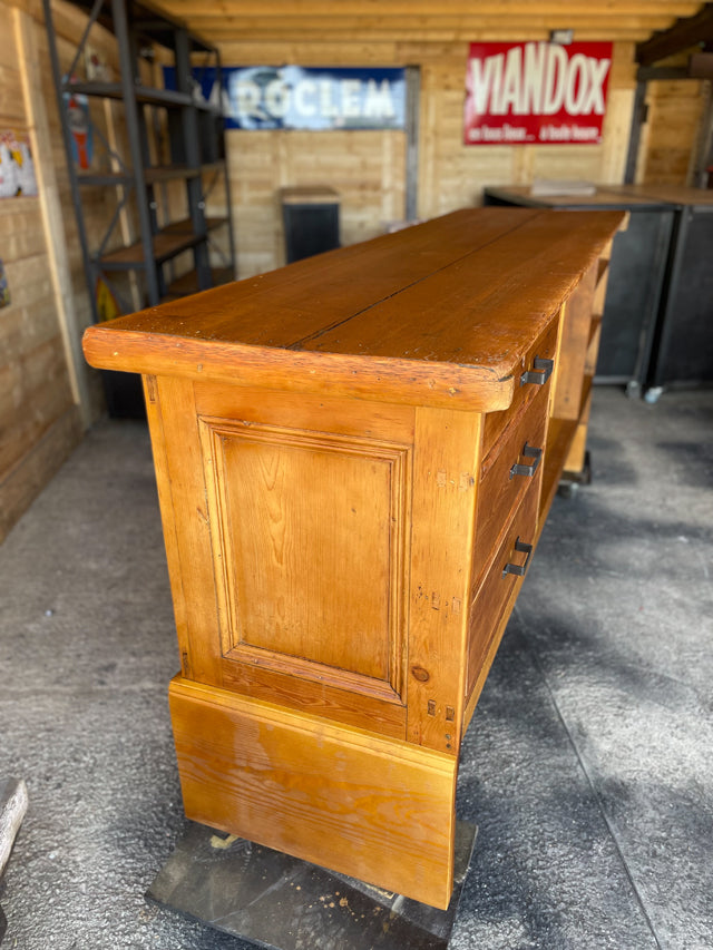 Comptoir de commerce 1950