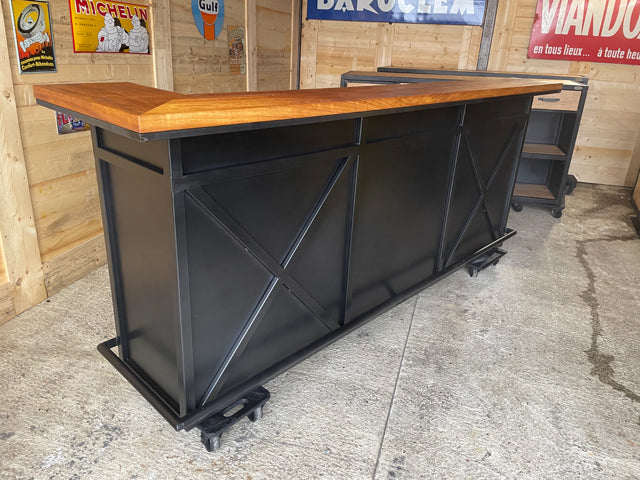 Comptoir industriel d'angle PRIX de base  2200€ réf 3833