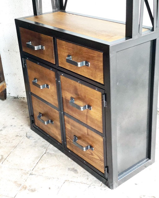 Etagère industrielle style EIFFEL PRIX de base : 1200€réf 3581