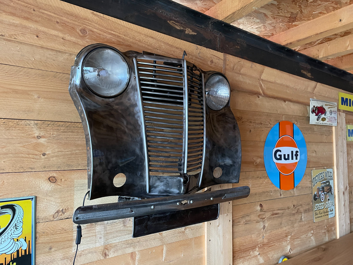 Face avant Renault Juva 4