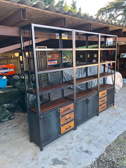 Bibliothèque industrielle PRIX de base : 1000€ réf 3344