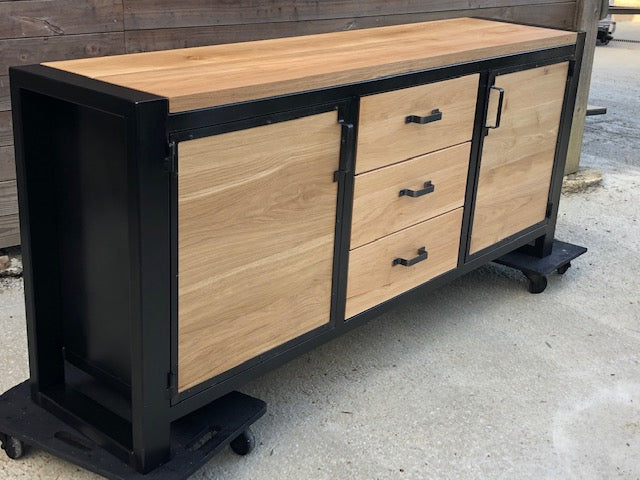 Buffet design industriel chêne blond PRIX de base : 1600€ réf 3625
