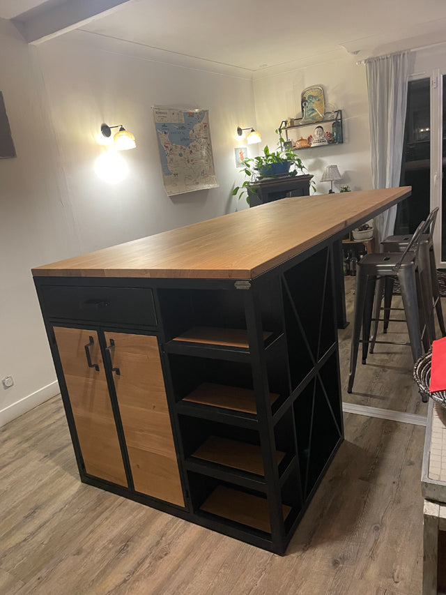 Ilot central design industriel PRIX de base :2800€ réf 3952