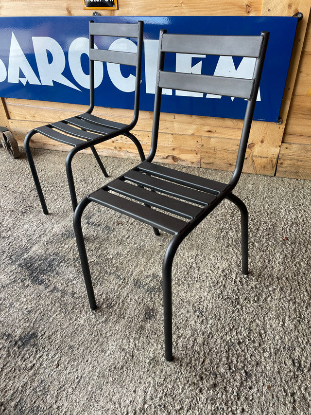 Lot de 2 chaises bistro 1960